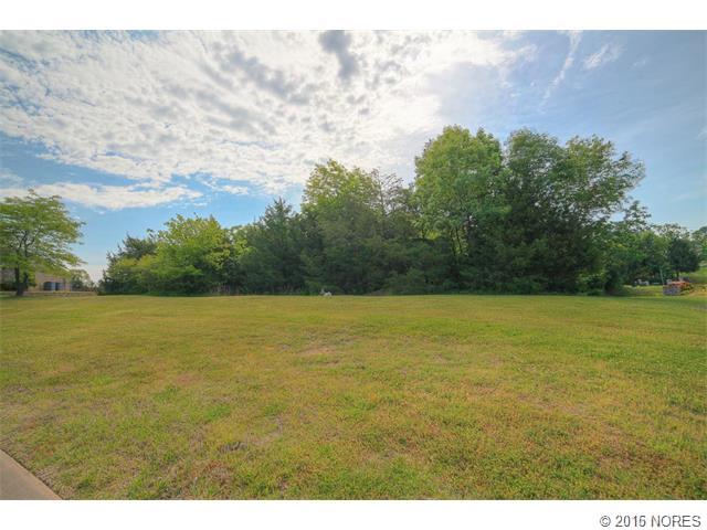 1952 Coventry Lane, Bartlesville, OK 74006