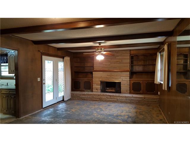 1340 Harris Drive, Bartlesville, OK 74006