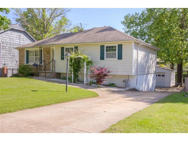 1067 Renick Lane, Bartlesville, OK 74006