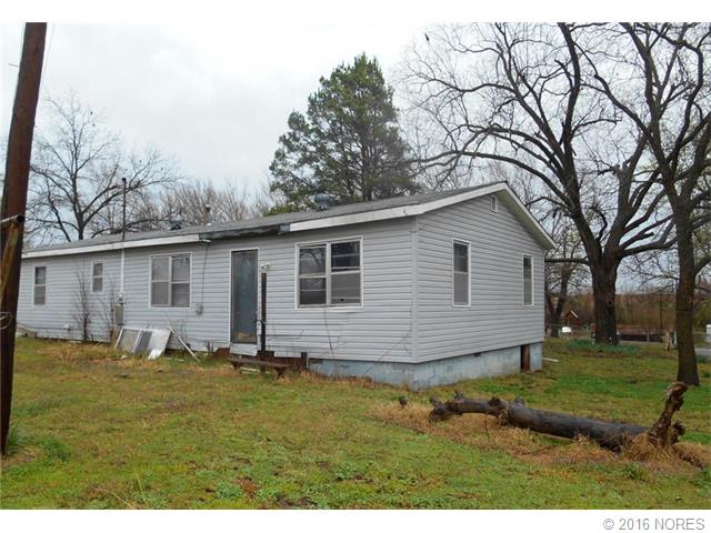 1620 S Oak Street, Bristow, OK 74010