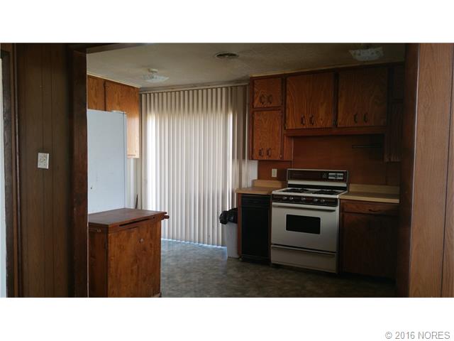 616 S Cedar Street, Bristow, OK 74010