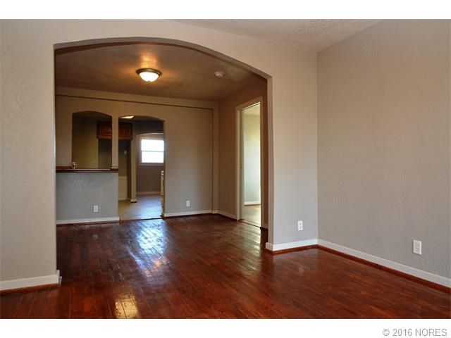 319 N Hickory Street, Bristow, OK 74010
