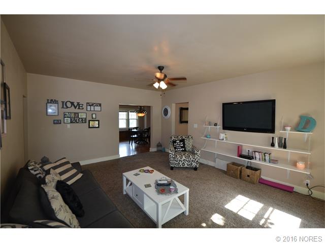 247 W 9th Avenue, Bristow, OK 74010