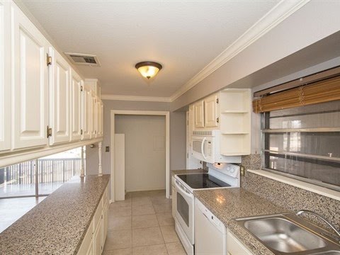 15907 E 131st Street #44, Broken Arrow, OK 74011
