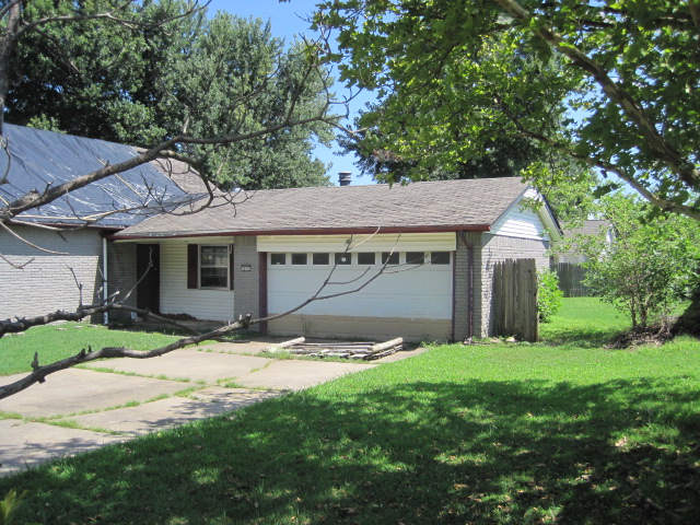 809 W Waco Street, Broken Arrow, OK 74011
