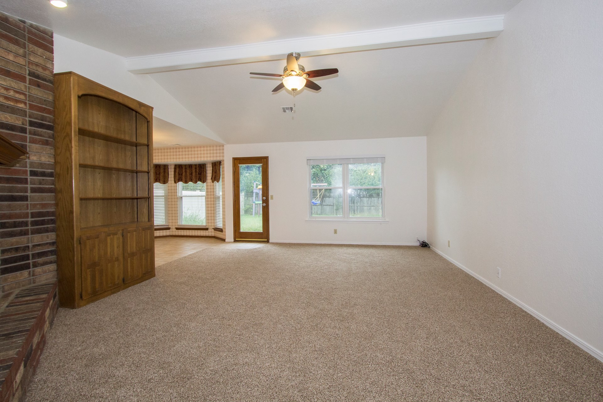 1310 W Hot Springs Street, Broken Arrow, OK 74011