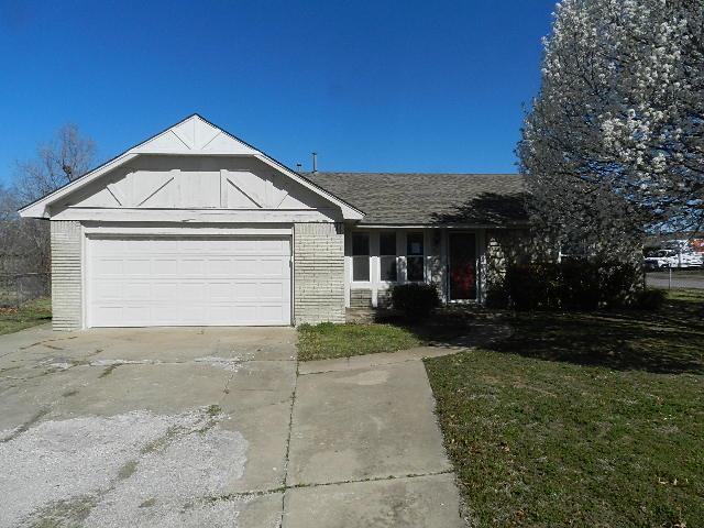 11443 E 62nd PlBroken Arrow, OK, 74012Tulsa County