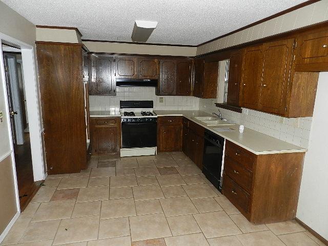 1666 S Ash AveBroken Arrow, OK, 74012Tulsa County