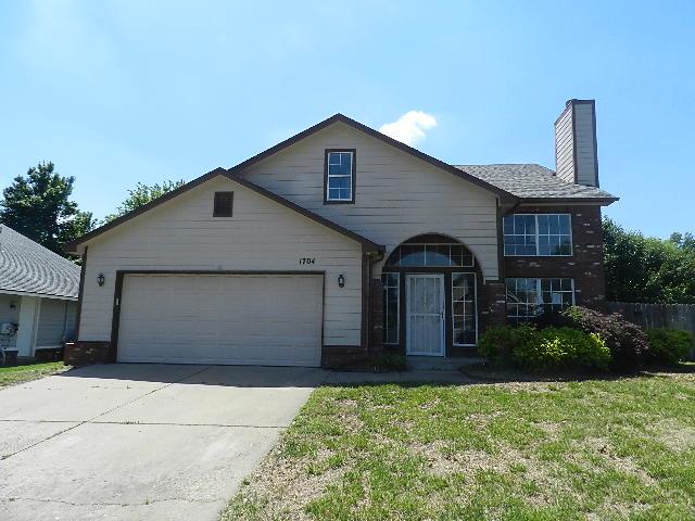 1704 S Butternut AveBroken Arrow, OK, 74012Tulsa County