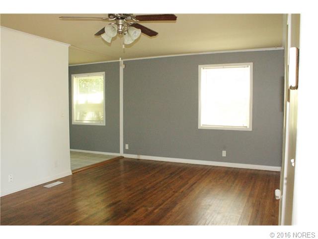225 N 10th Street, Broken Arrow, OK 74012