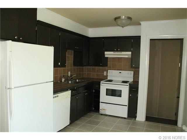 225 N 10th Street, Broken Arrow, OK 74012