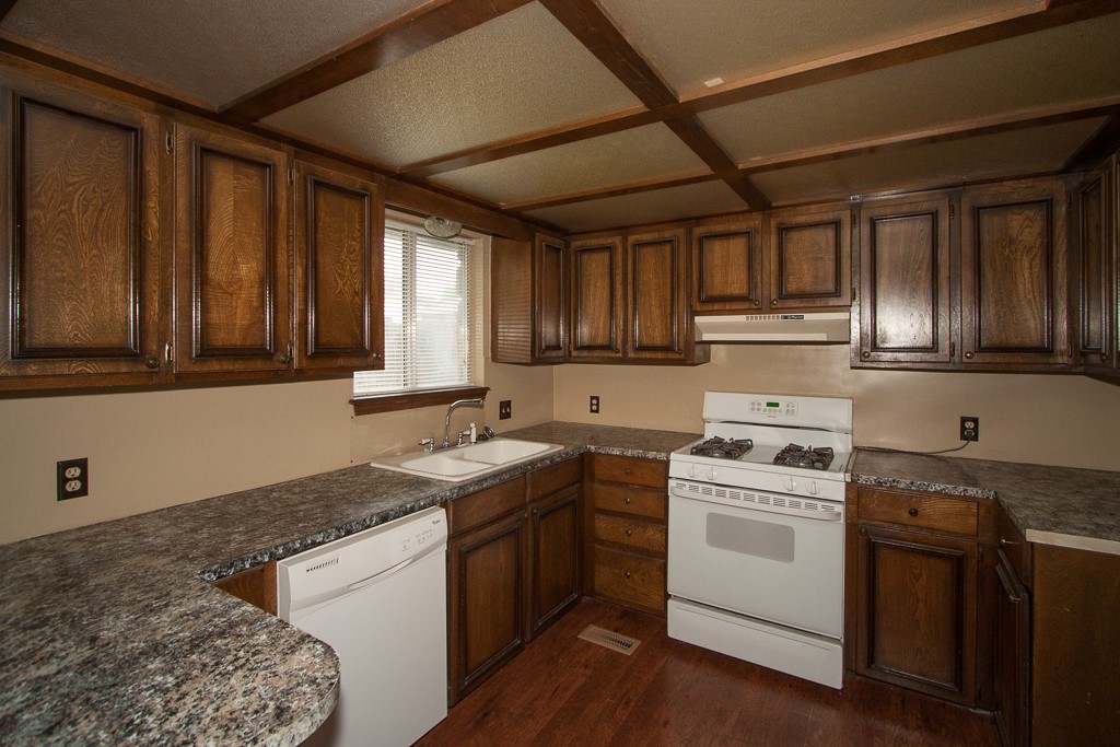 135 W Fulton Street, Broken Arrow, OK 74012