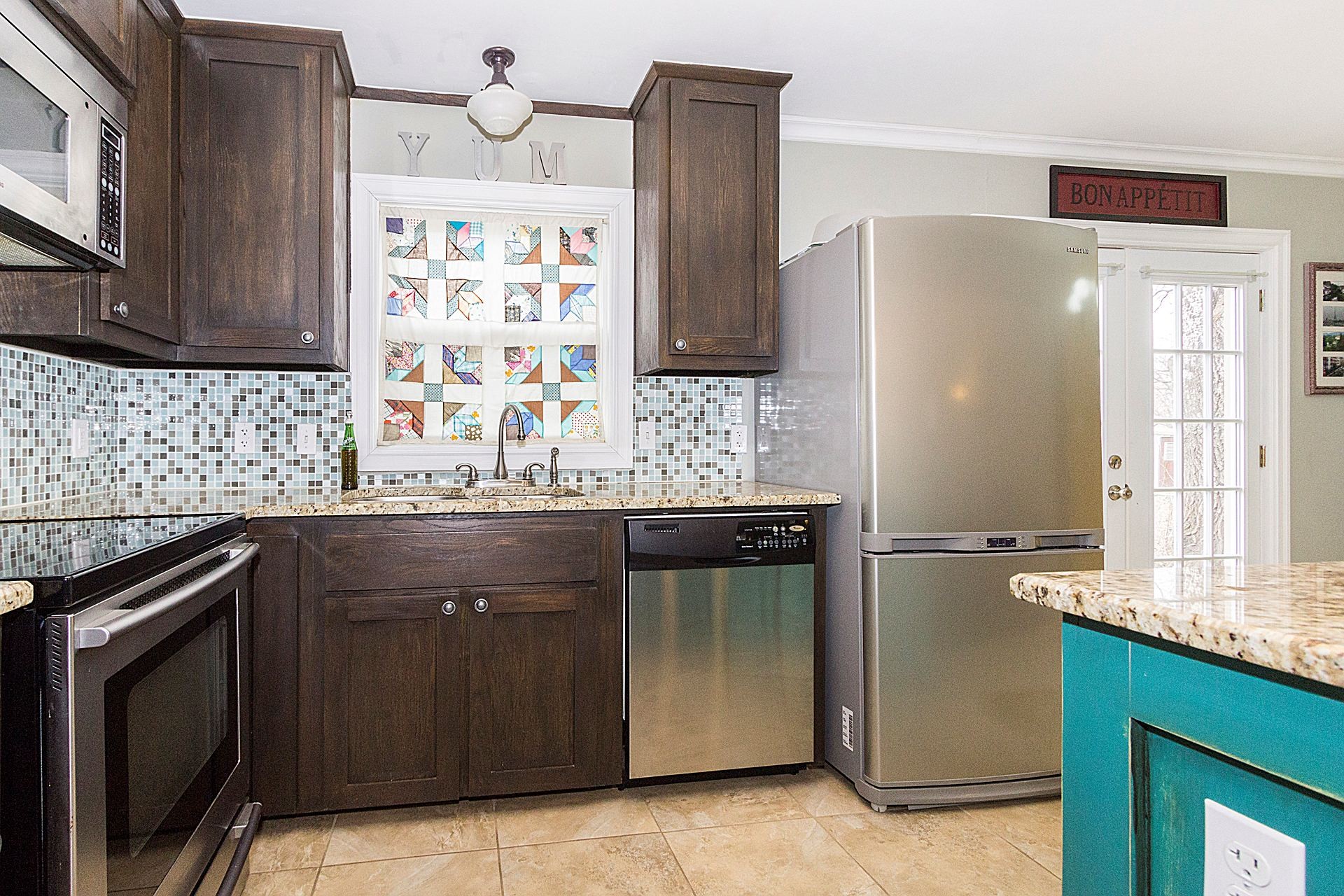 1626 S Ash Place, Broken Arrow, OK 74012
