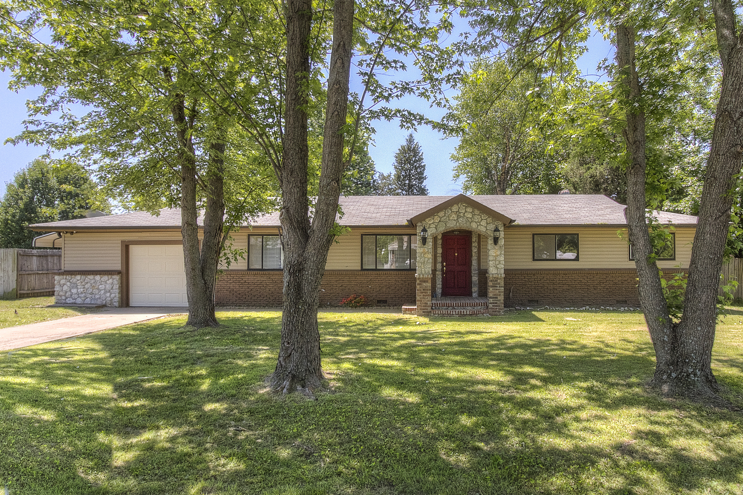 21428 E 38th Street, Broken Arrow, OK 74014