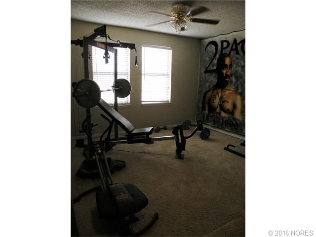 19722 E 41st Street S, Broken Arrow, OK 74014