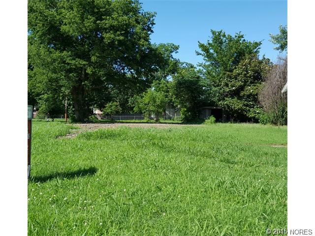 427 W 6th Street, Chelsea, OK 74016