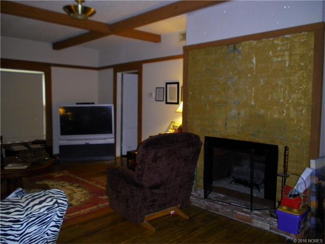 224 E 8th Street, Chelsea, OK 74016