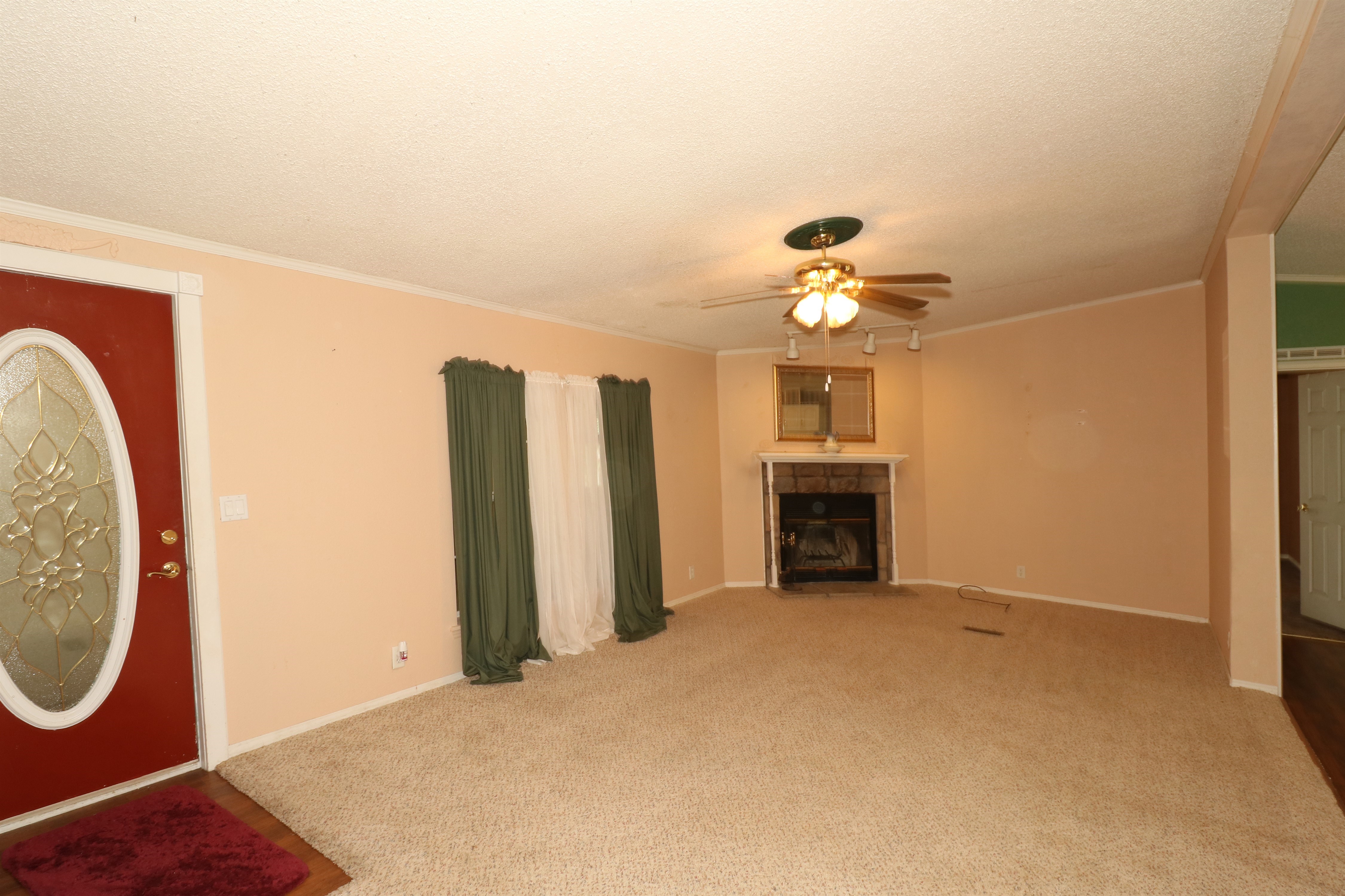 211 Olive Street, Chelsea, OK 74016