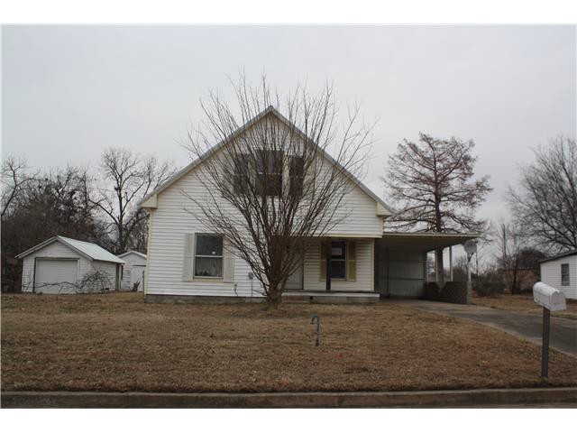 612 Academy StClaremore, OK, 74017Rogers County