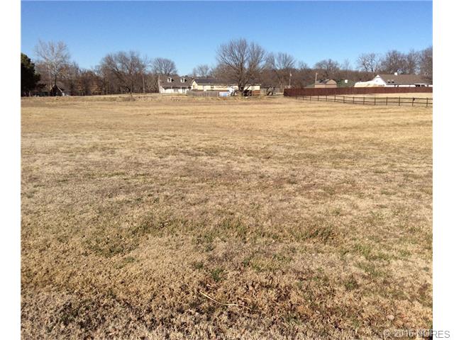 15379 Brookview Court, Claremore, OK 74017