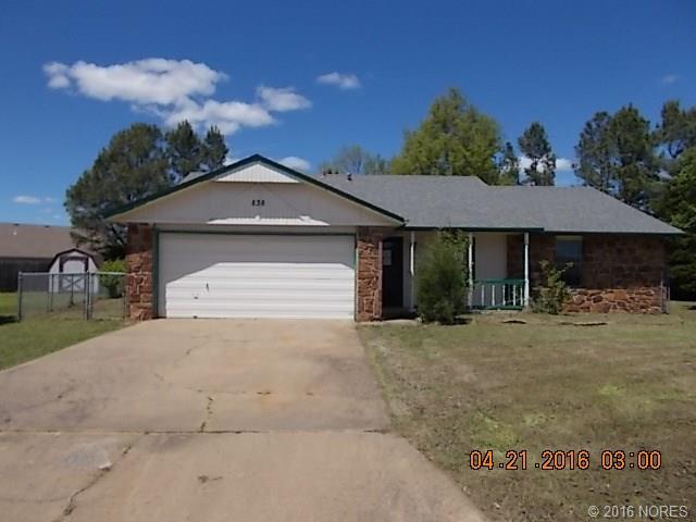 838 W 24th Street North, Claremore, OK 74017