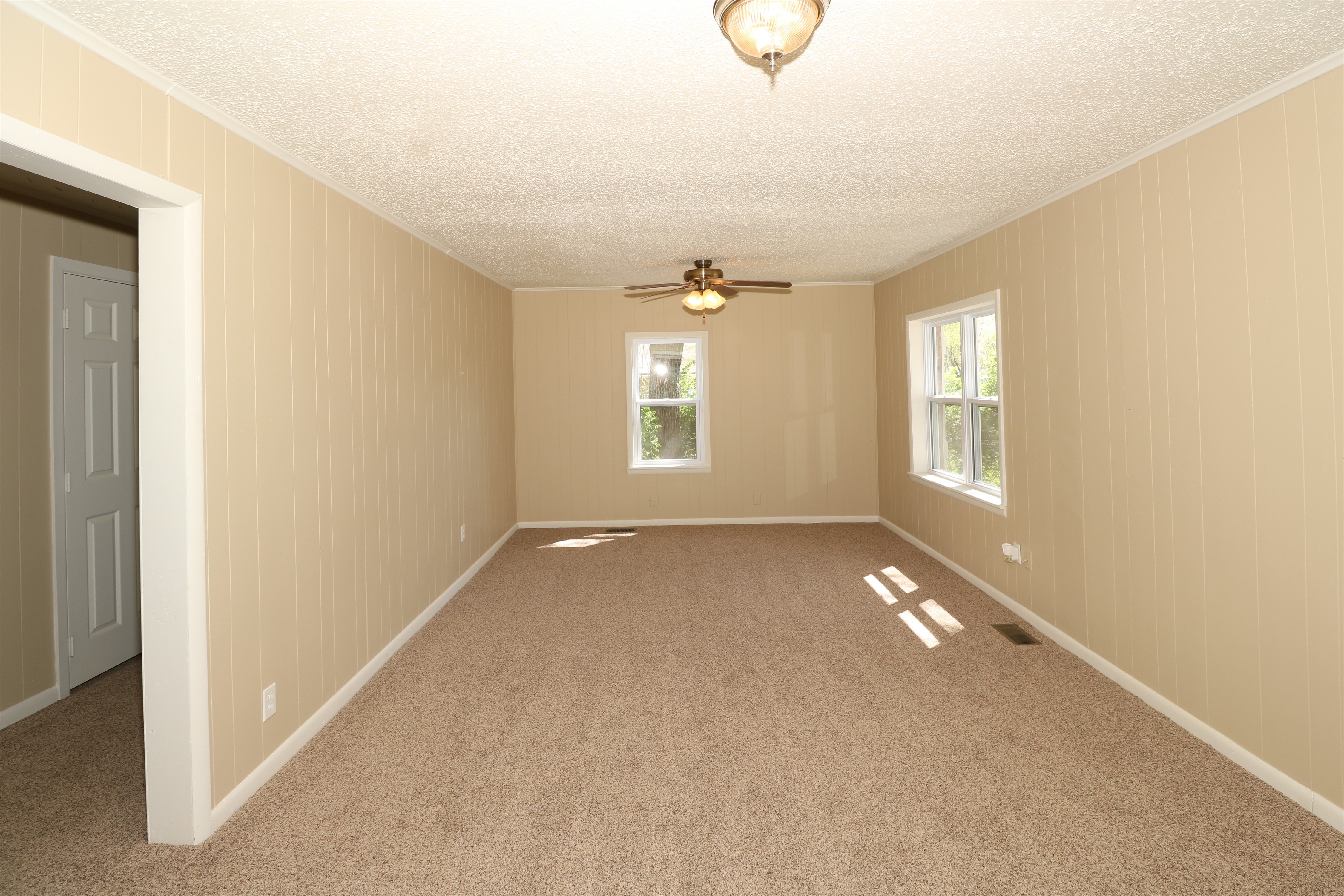1312 W Strain Street, Claremore, OK 74017