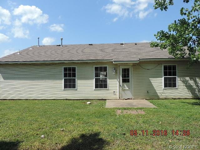 1107 W 21st Street, Claremore, OK 74017