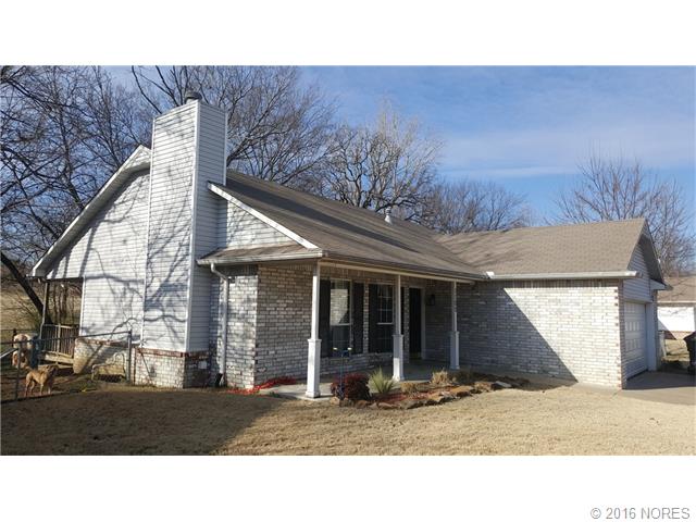 1105 S Chickasaw Place, Claremore, OK 74017