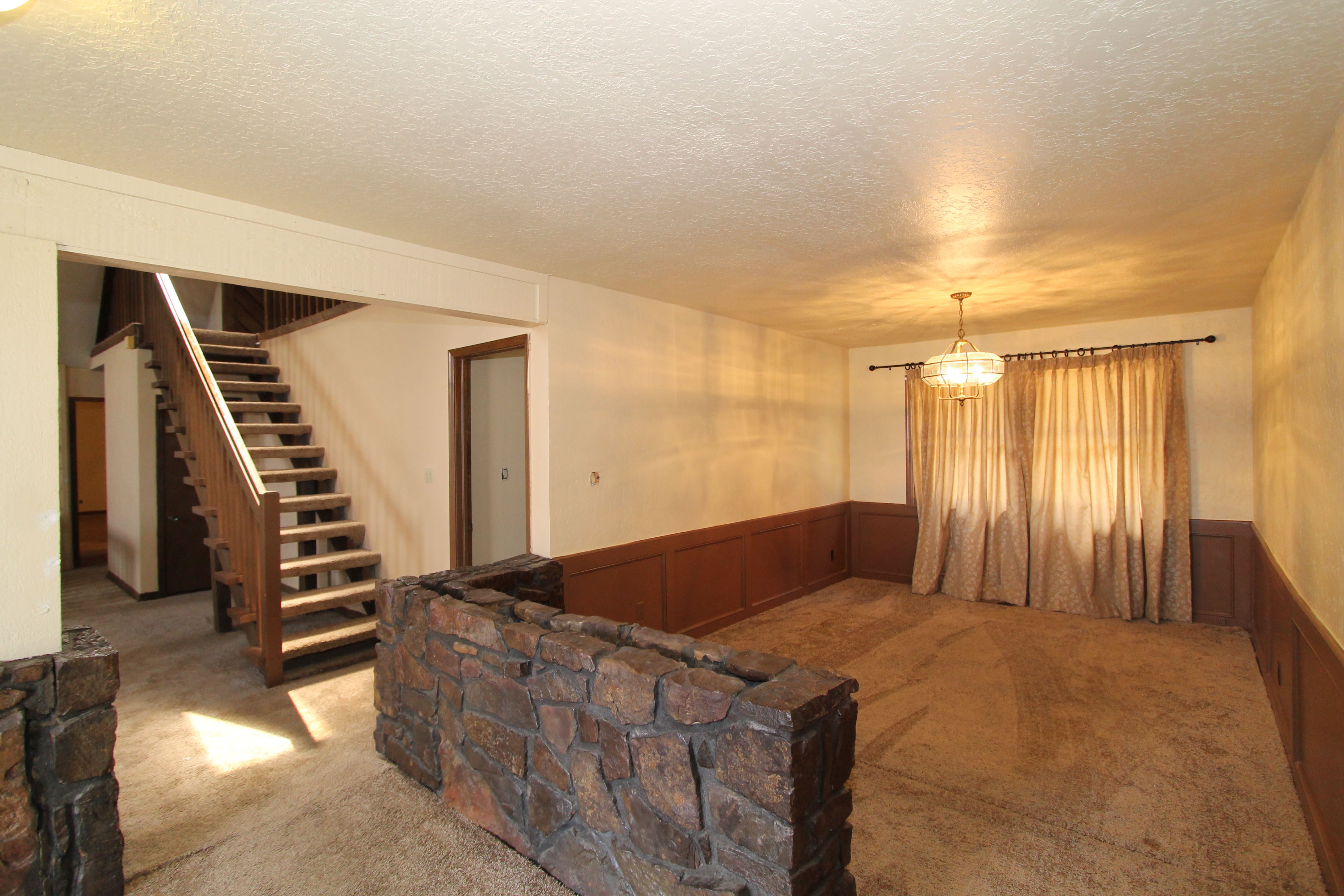 201 Oak Trails Drive, Cleveland, OK 74020