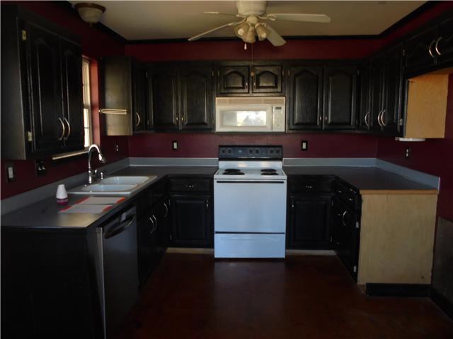 11715 N 190th East AveCollinsville, OK, 74021Rogers County