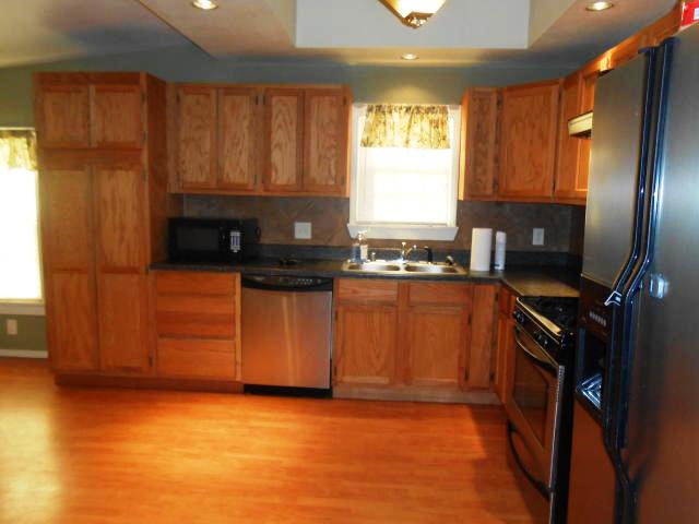 901 E Oak St, Cushing, OK 74023