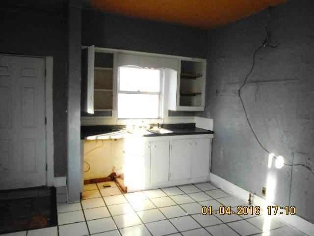910 E Moses Street, Cushing, OK 74023