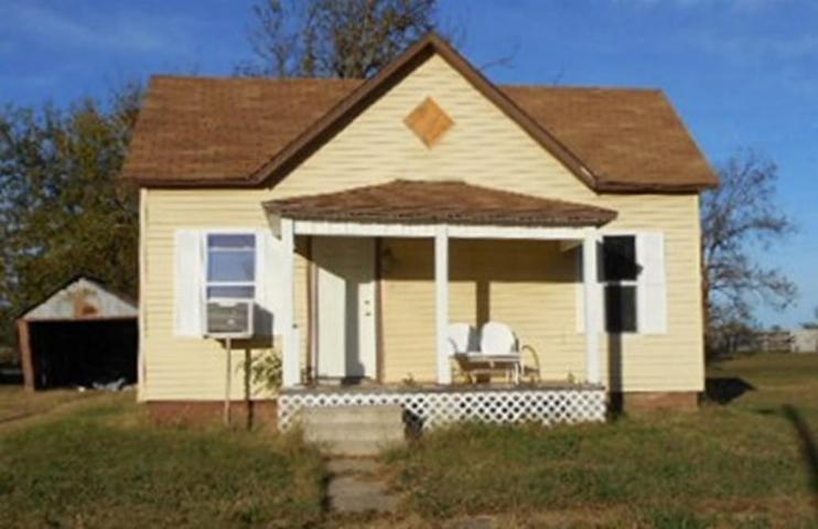 605 S Cleveland Ave, Cushing, OK 74023