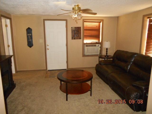 605 S Cleveland Ave, Cushing, OK 74023