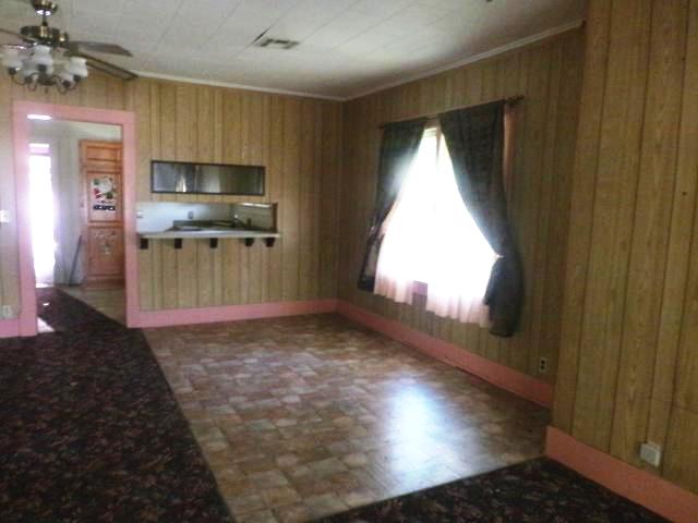 801-805 E Maple Street, Cushing, OK 74023