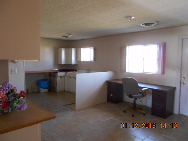 308 E 7th Street, Cushing, OK 74023