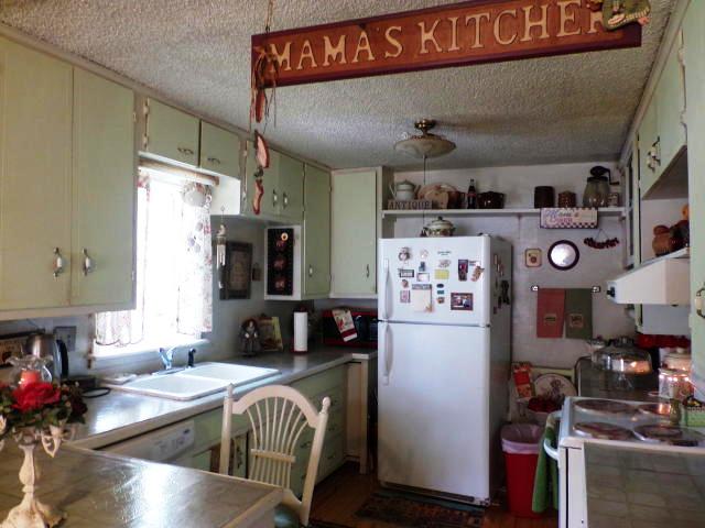 2020 S Schlegel Road, Cushing, OK 74023