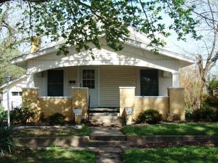 311 S Jones Ave, Drumright, OK 74030