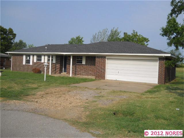 230 Suburban Lane, Inola, OK 74036