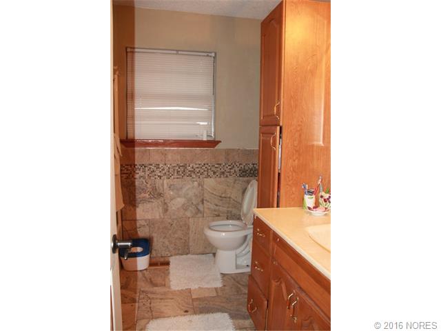 230 Suburban Lane, Inola, OK 74036