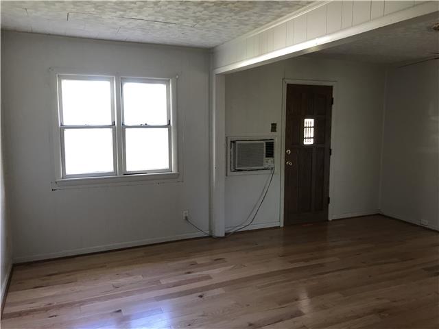 302 S Main StKellyville, OK, 74039Creek County