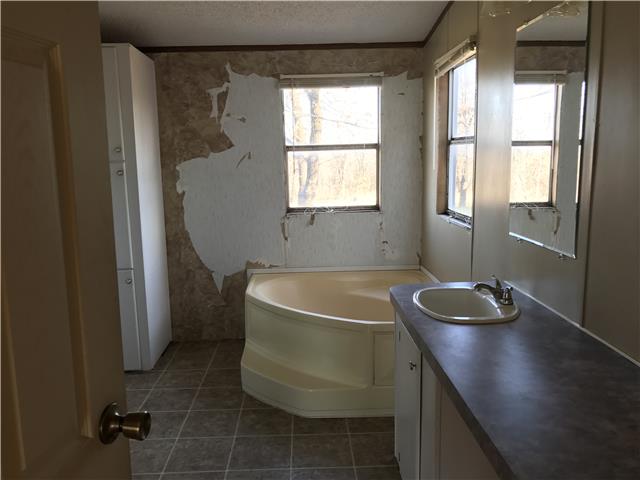 15265 Creager RdMounds, OK, 74047Okmulgee County