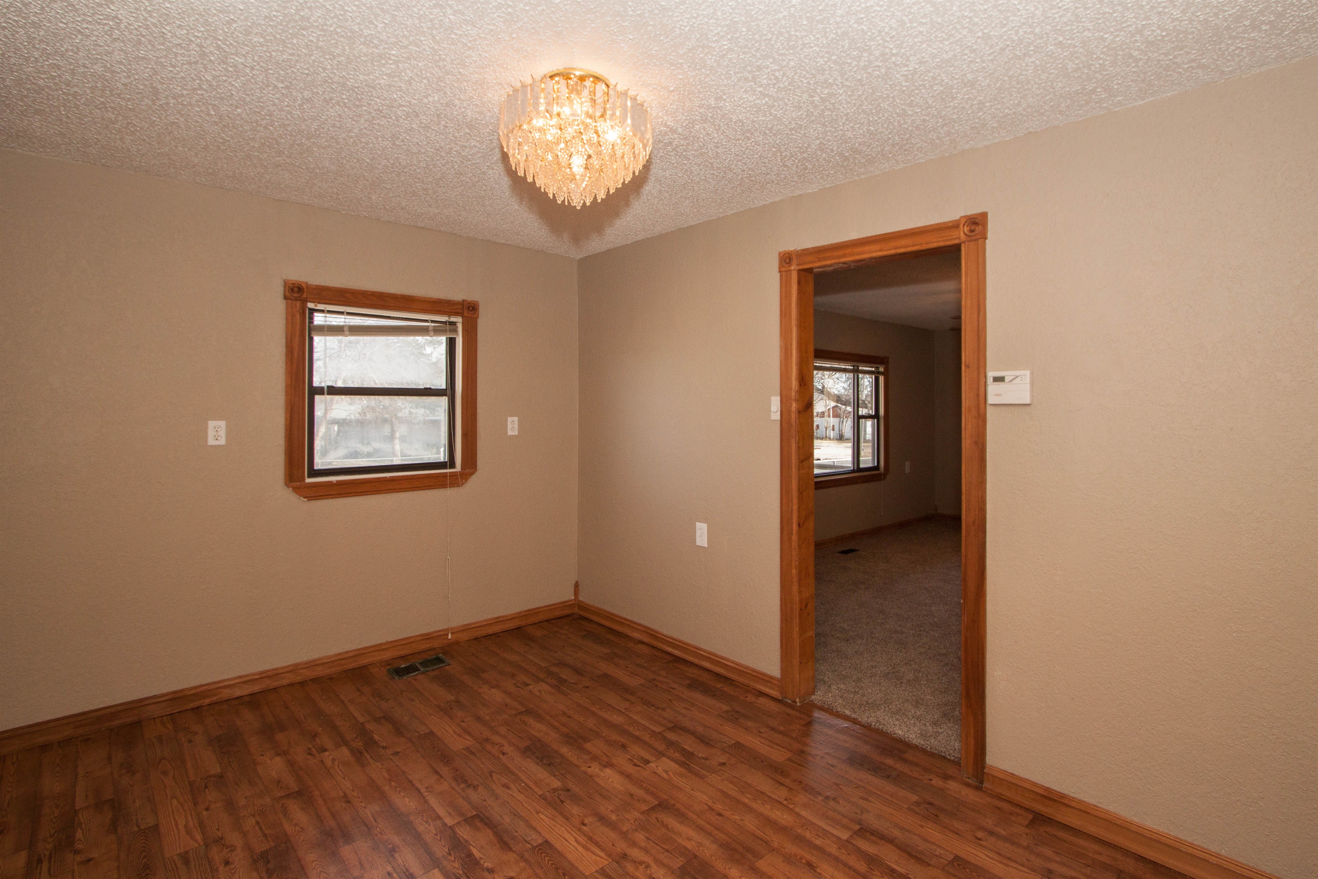 244 E 15th Street, Mounds, OK 74047