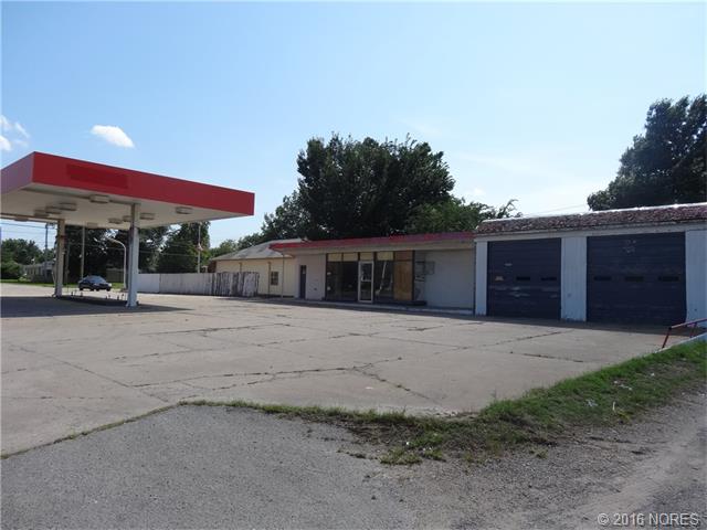 144 S Ash Street, Nowata, OK 74048