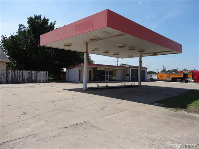 144 S Ash Street, Nowata, OK 74048