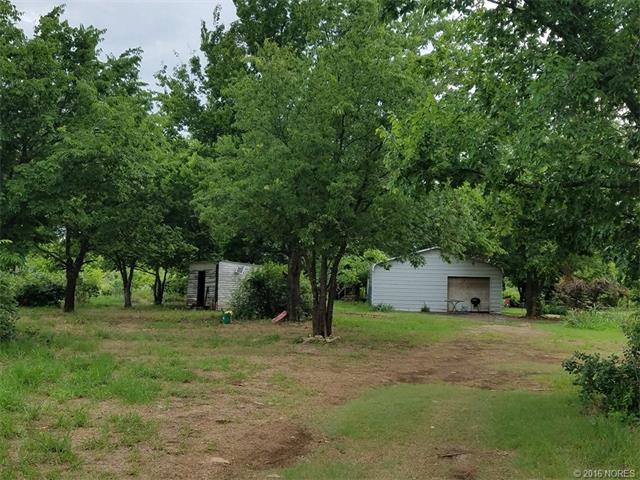 100 Nowata RT 2 Road, Nowata, OK 74048