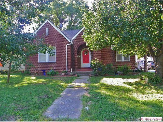 622 S Maple Street, Nowata, OK 74048