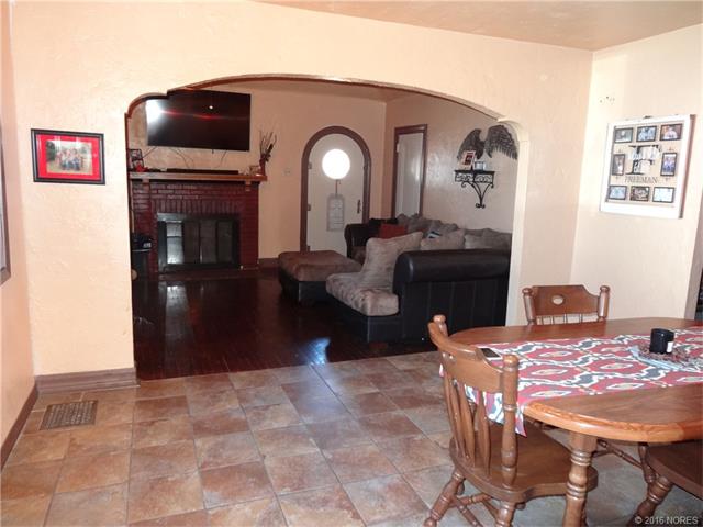 622 S Maple Street, Nowata, OK 74048