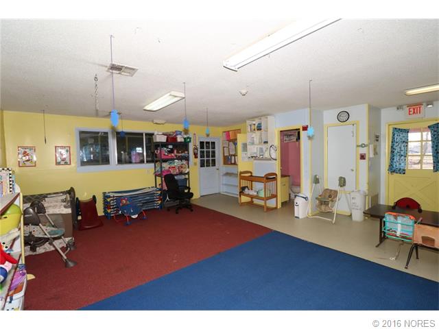 235 Pine Street, Oologah, OK 74053