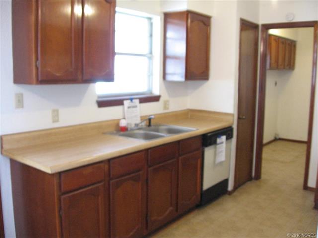1615 E 11th Street, Pawhuska, OK 74056
